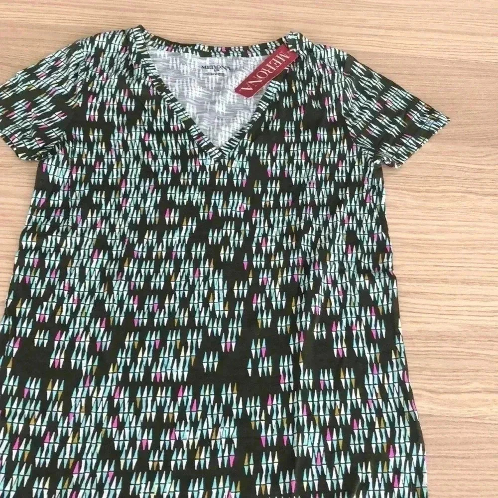 🆕Merona V-Neck Short Sleeve Top S🆕